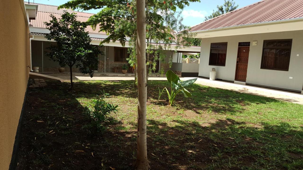Kilimanjaro Country House Моши Екстериор снимка